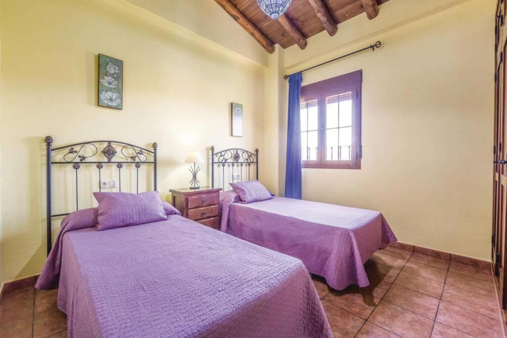 El Manantial Villa Монтекорто Екстериор снимка