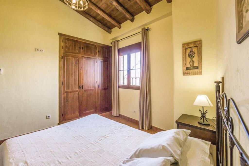 El Manantial Villa Монтекорто Екстериор снимка
