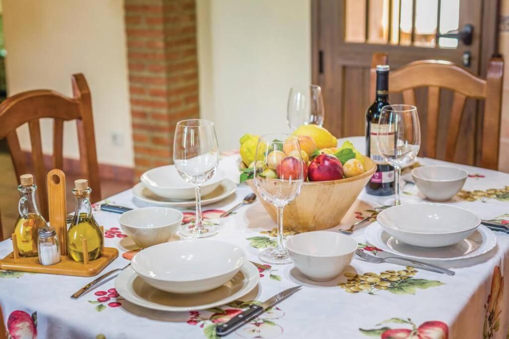El Manantial Villa Монтекорто Екстериор снимка